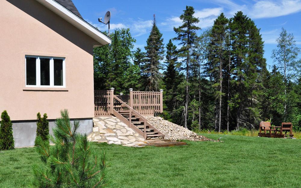 La Taniere De L'Ours Hotel Saint-Donat-de-Montcalm Exterior foto